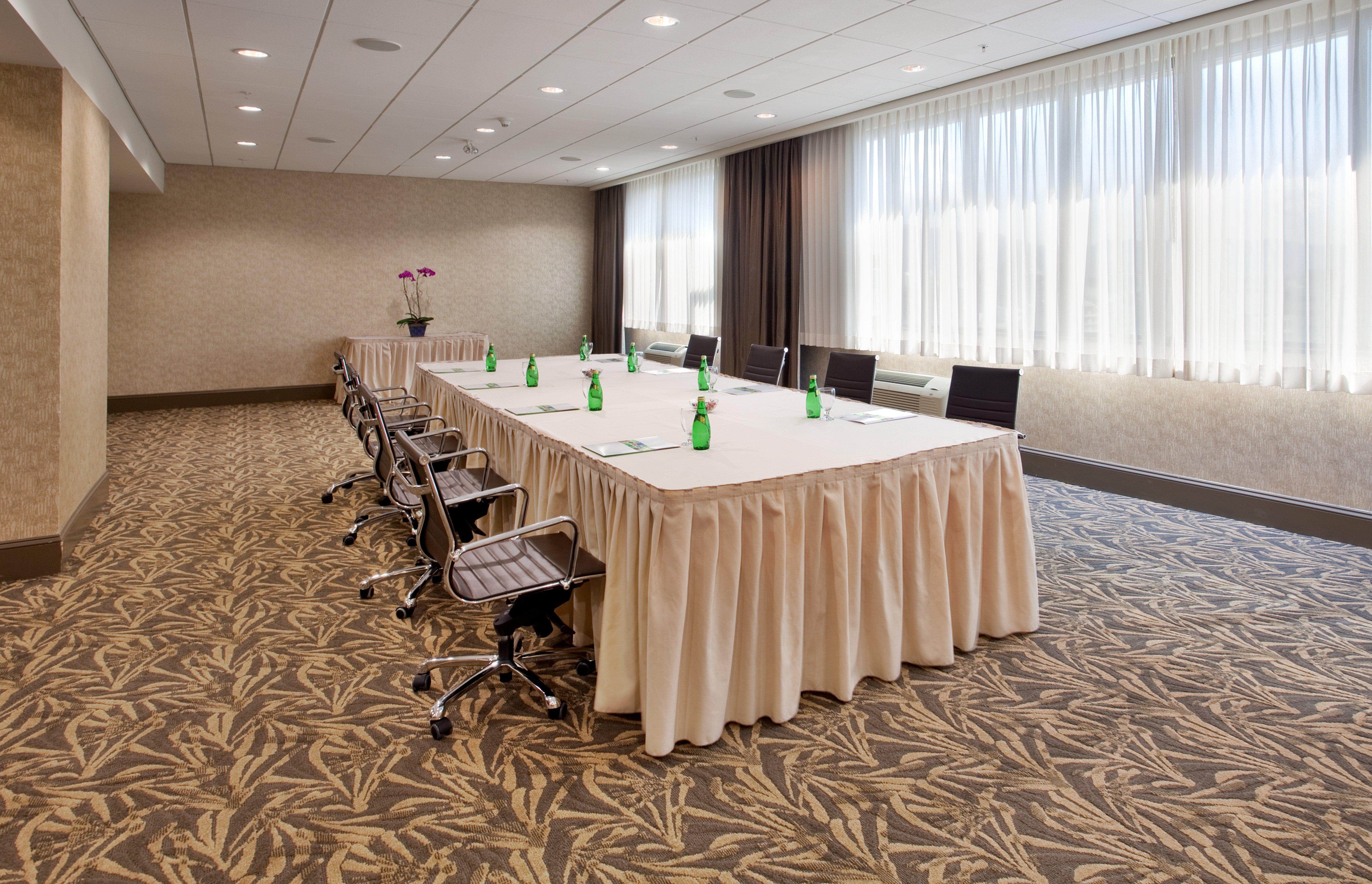 Holiday Inn Vancouver-Centre Broadway By Ihg Εξωτερικό φωτογραφία