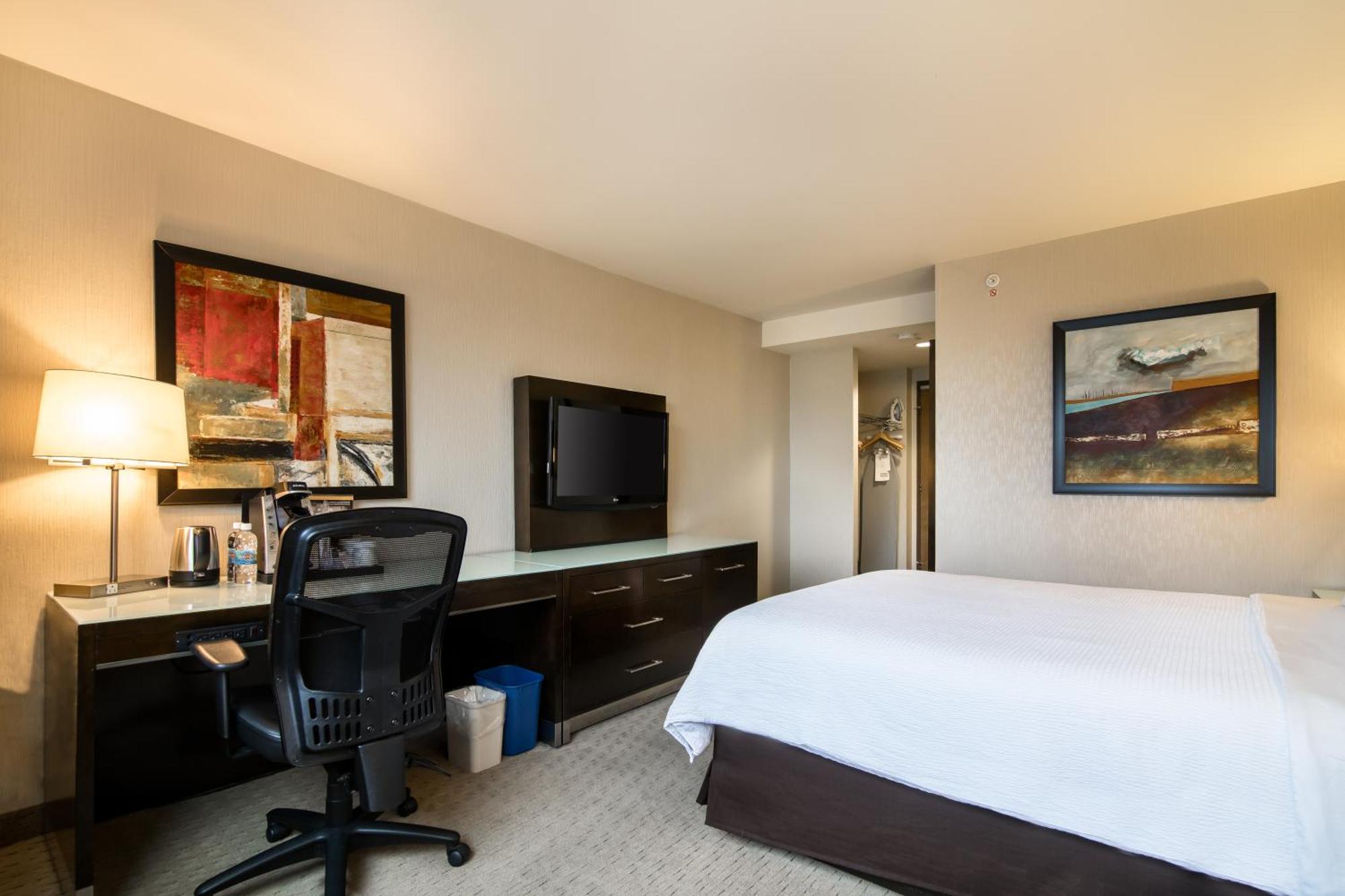 Holiday Inn Vancouver-Centre Broadway By Ihg Εξωτερικό φωτογραφία
