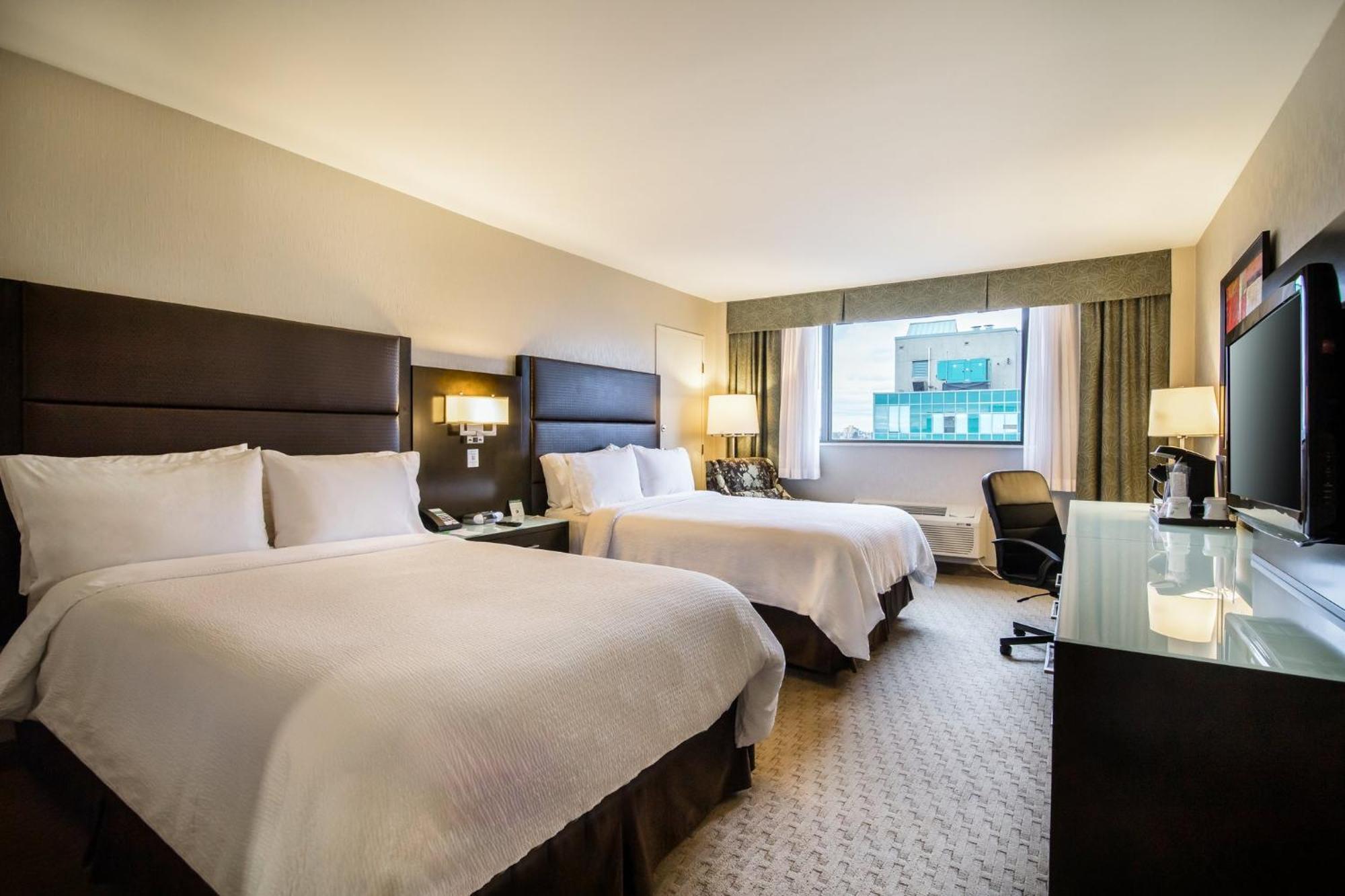 Holiday Inn Vancouver-Centre Broadway By Ihg Εξωτερικό φωτογραφία