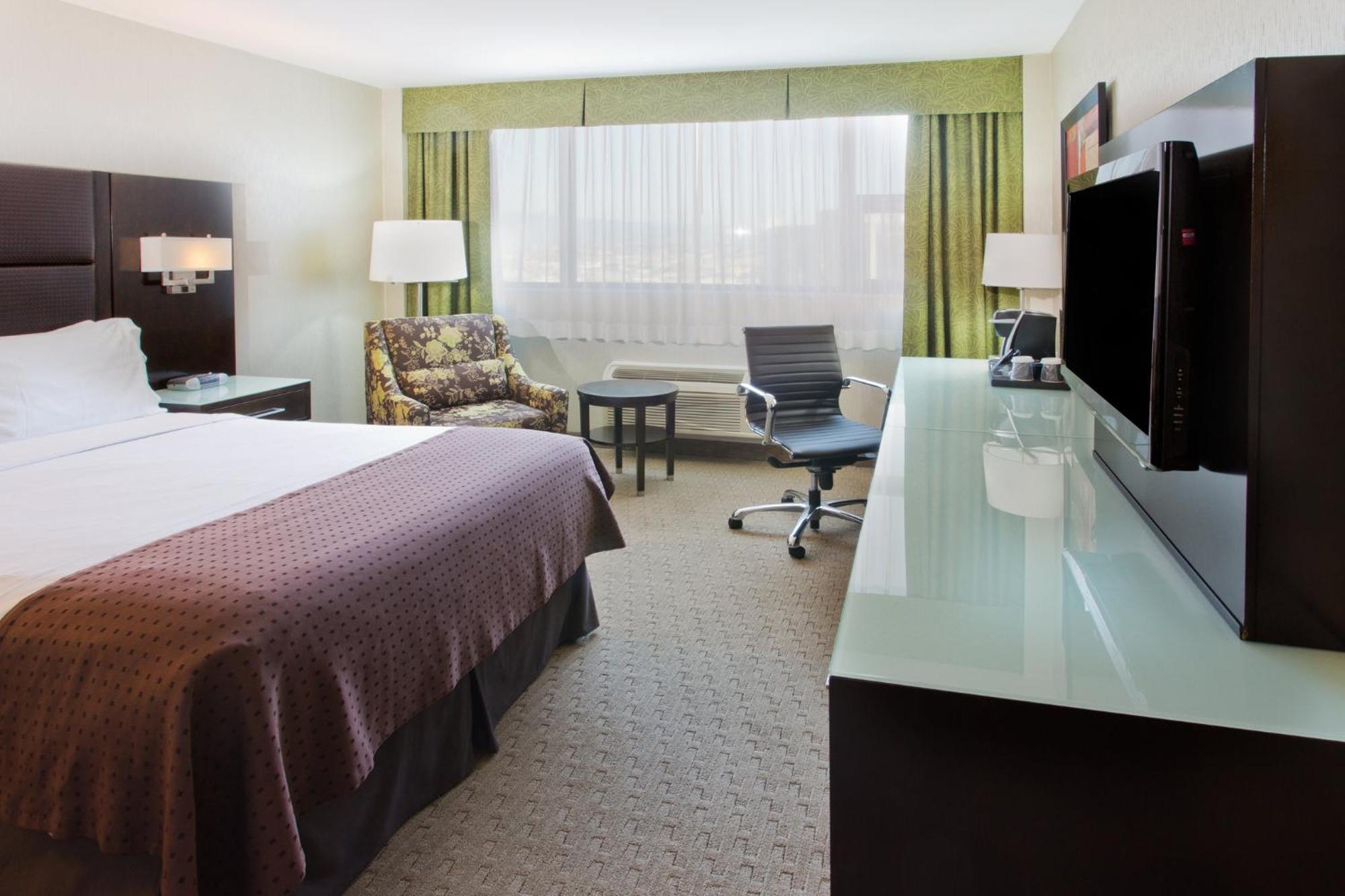 Holiday Inn Vancouver-Centre Broadway By Ihg Εξωτερικό φωτογραφία