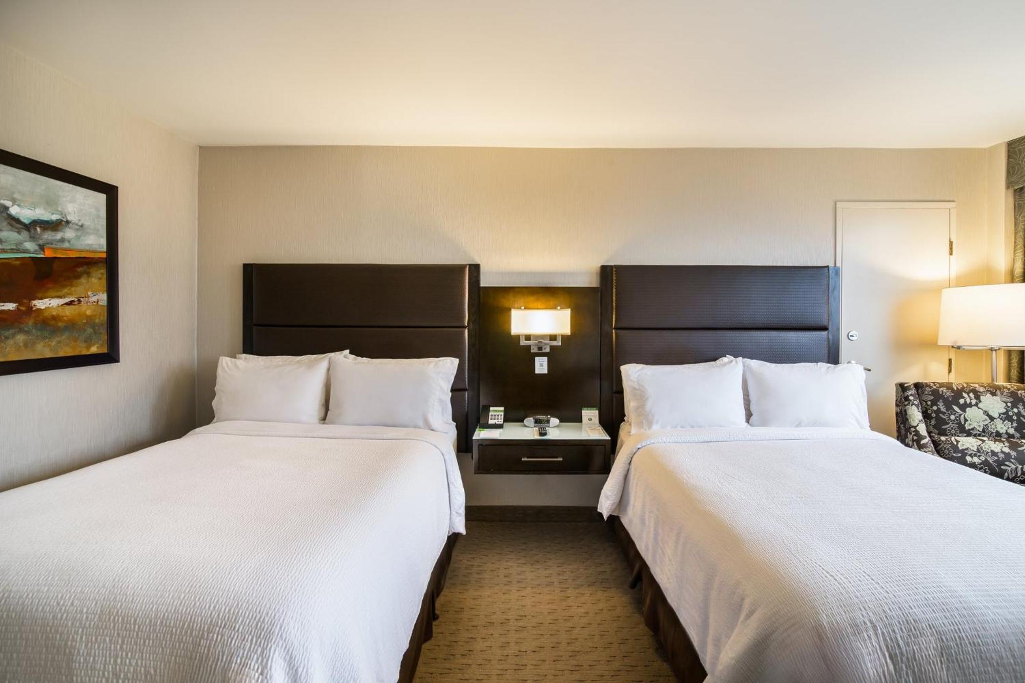 Holiday Inn Vancouver-Centre Broadway By Ihg Εξωτερικό φωτογραφία